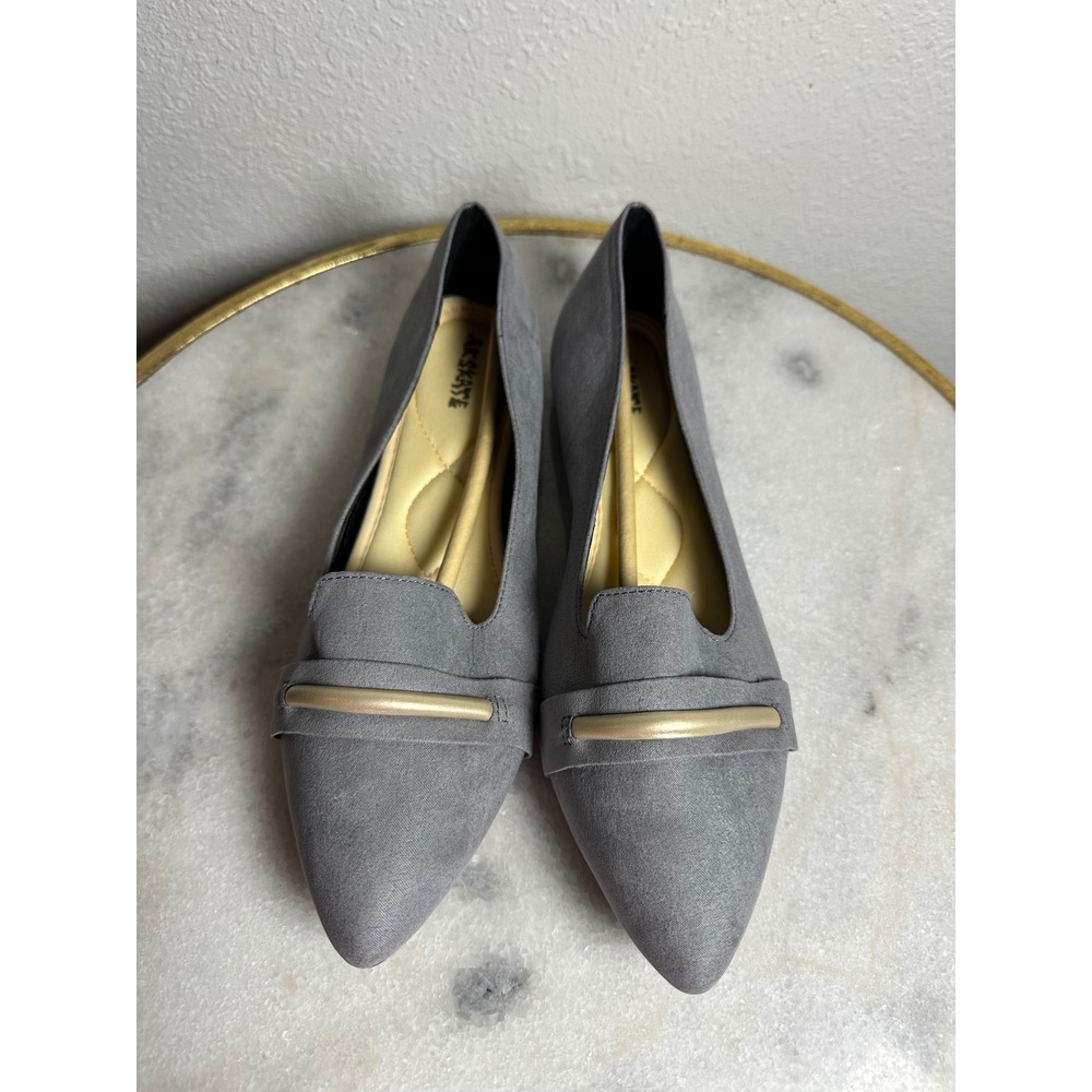 Arskate Womens Grey Faux Suede Pointed Toe Flats Gold Hardware Loafers Size 8